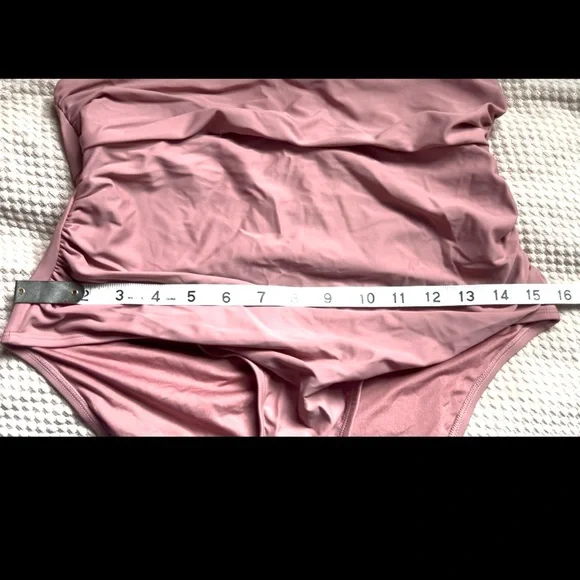 CUPSHE NWOT SIZE XL Elegant Mauve SWIMWEAR Pool Beach Vacation Travel Summer - Picture 4 of 5